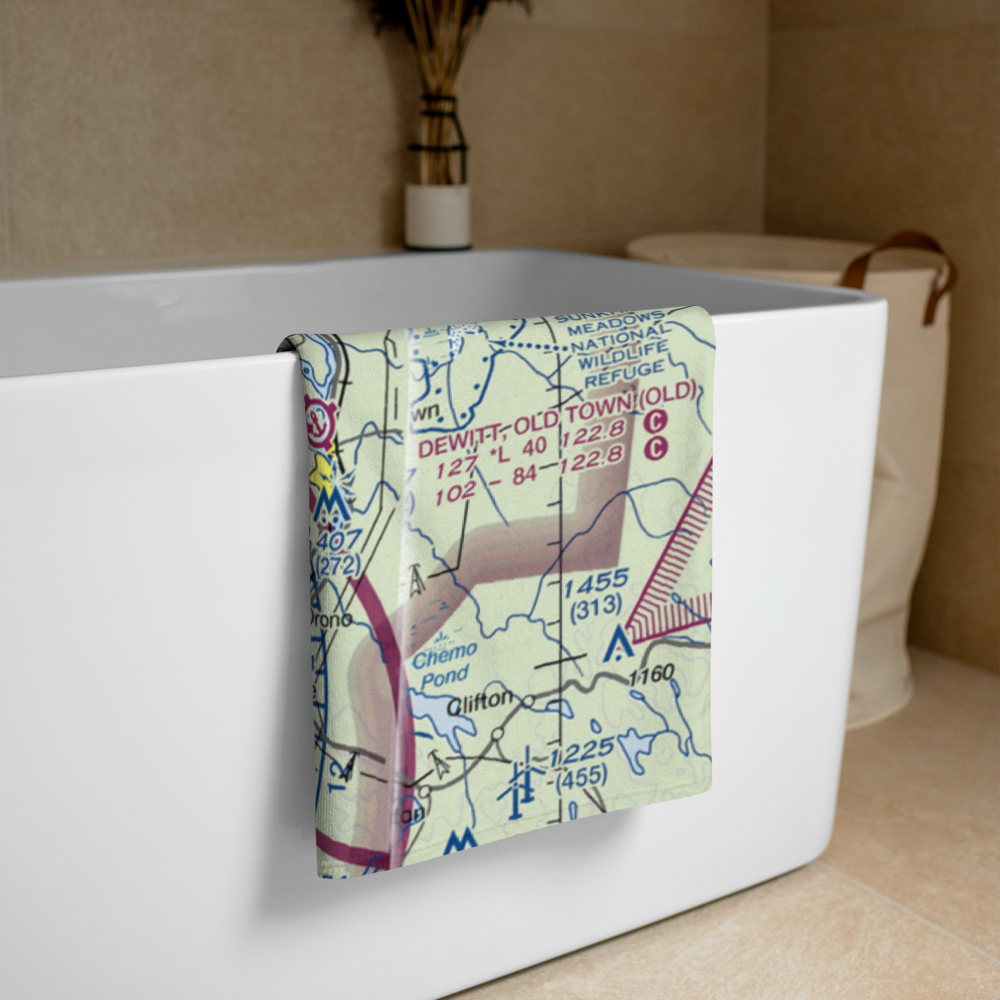 Lucky Landing Marina and Seaplane Base (06B) VFR Sectional Towel 