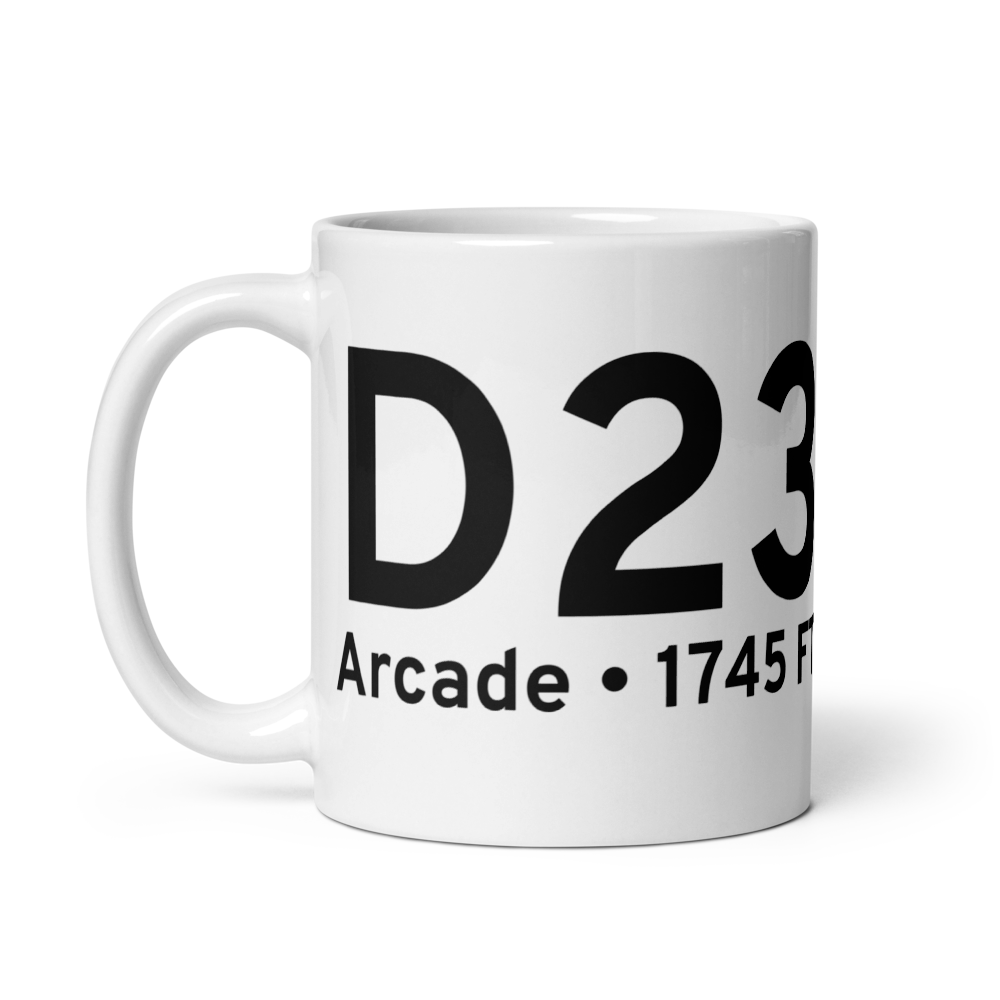 Arcade (KD23) Airport Mug 