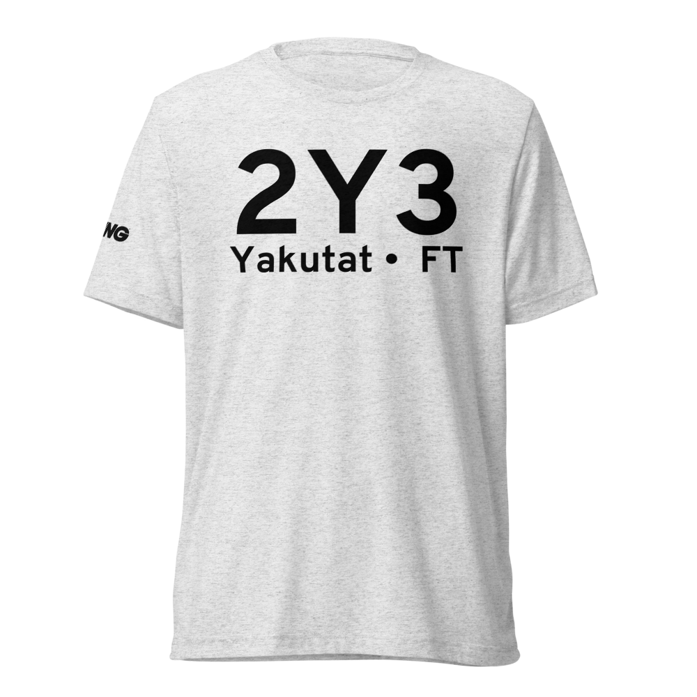 Yakutat (2Y3) Airport Tri-blend T-Shirt 