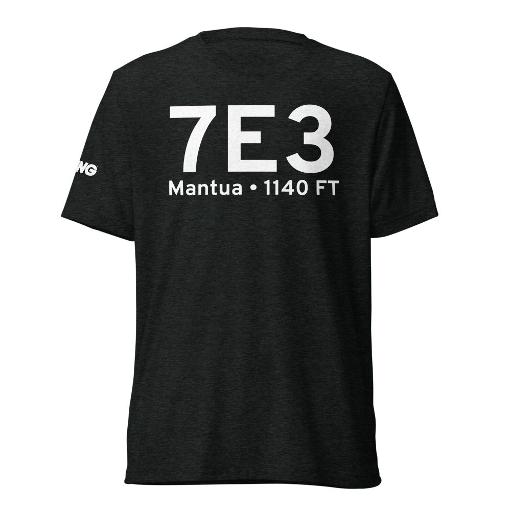 Mantua (7E3) Airport Tri-blend T-Shirt 