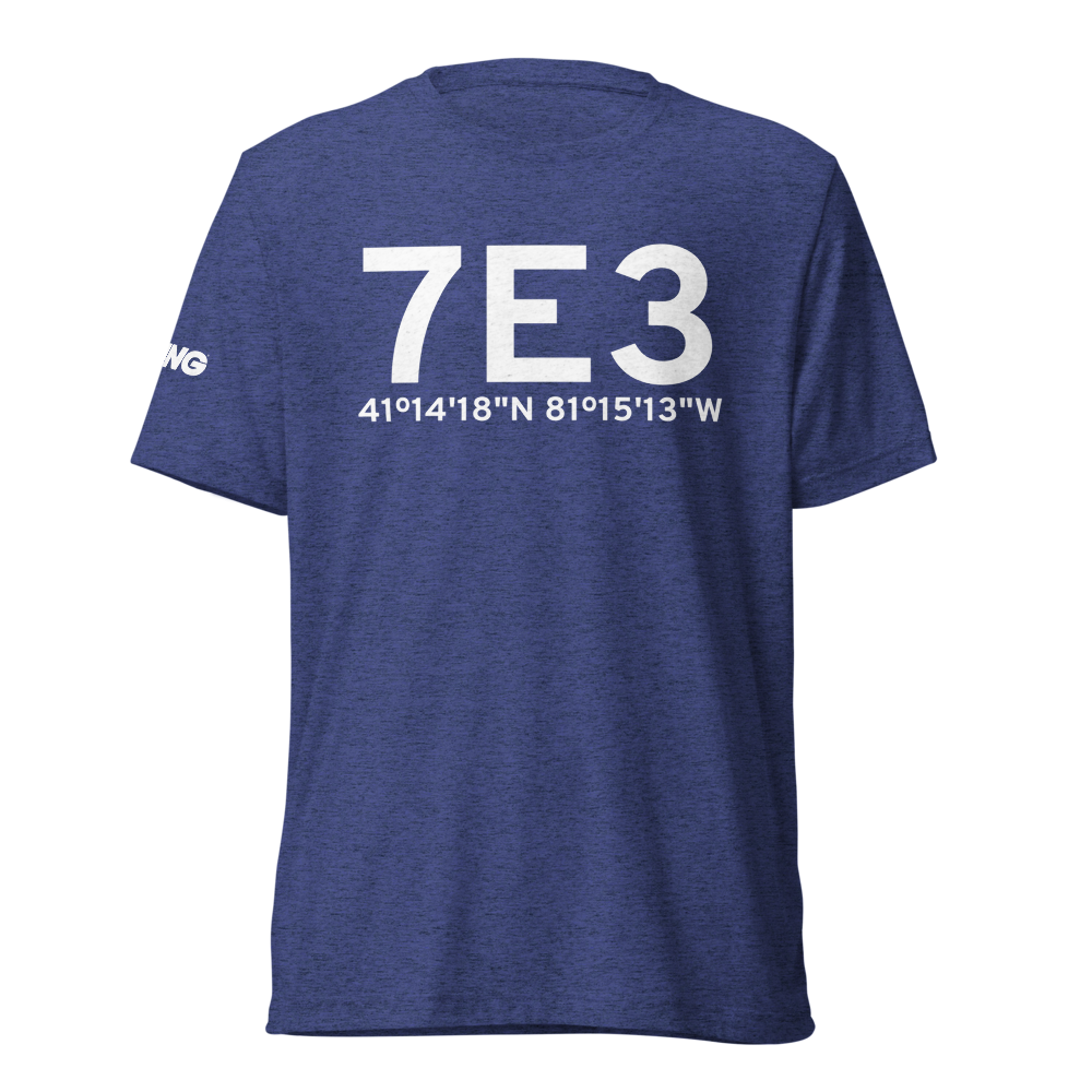 Mantua (7E3) Airport Tri-blend T-Shirt 