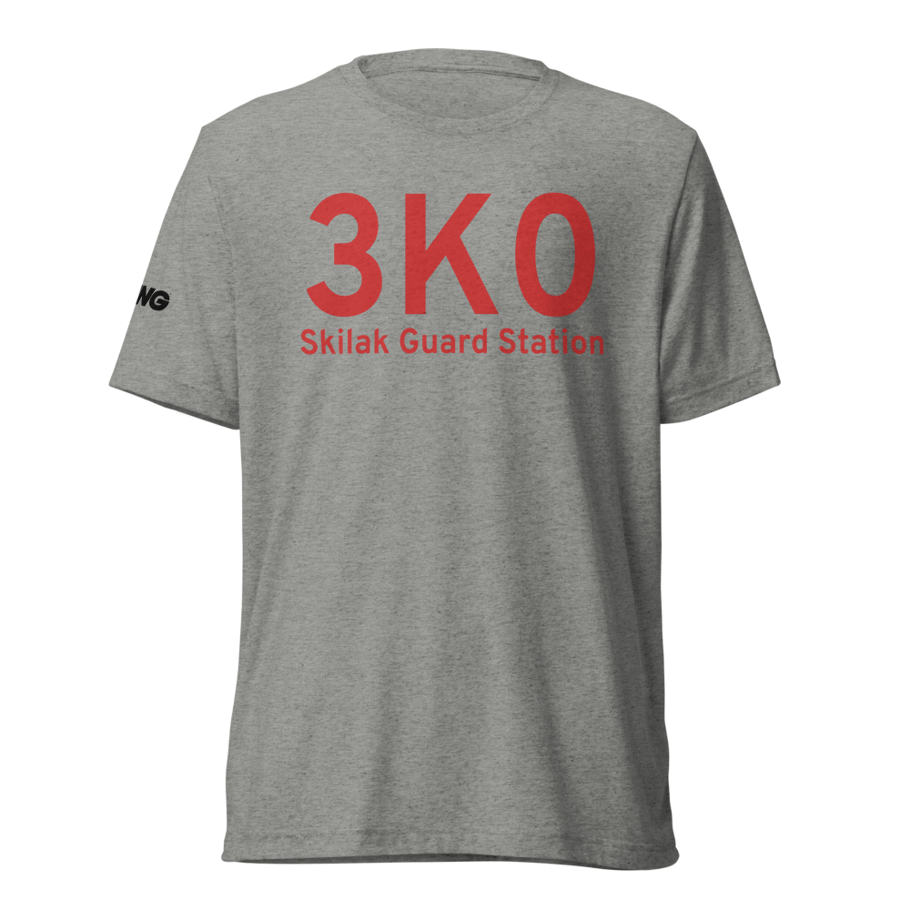 Skilak Guard Station (3K0) Airport Tri-blend T-Shirt 