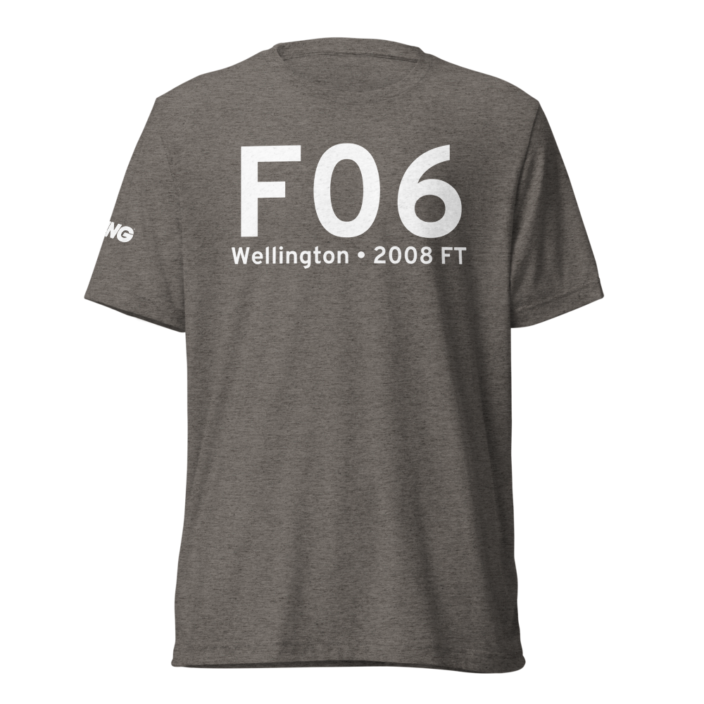 Wellington (KF06) Airport Tri-blend T-Shirt 
