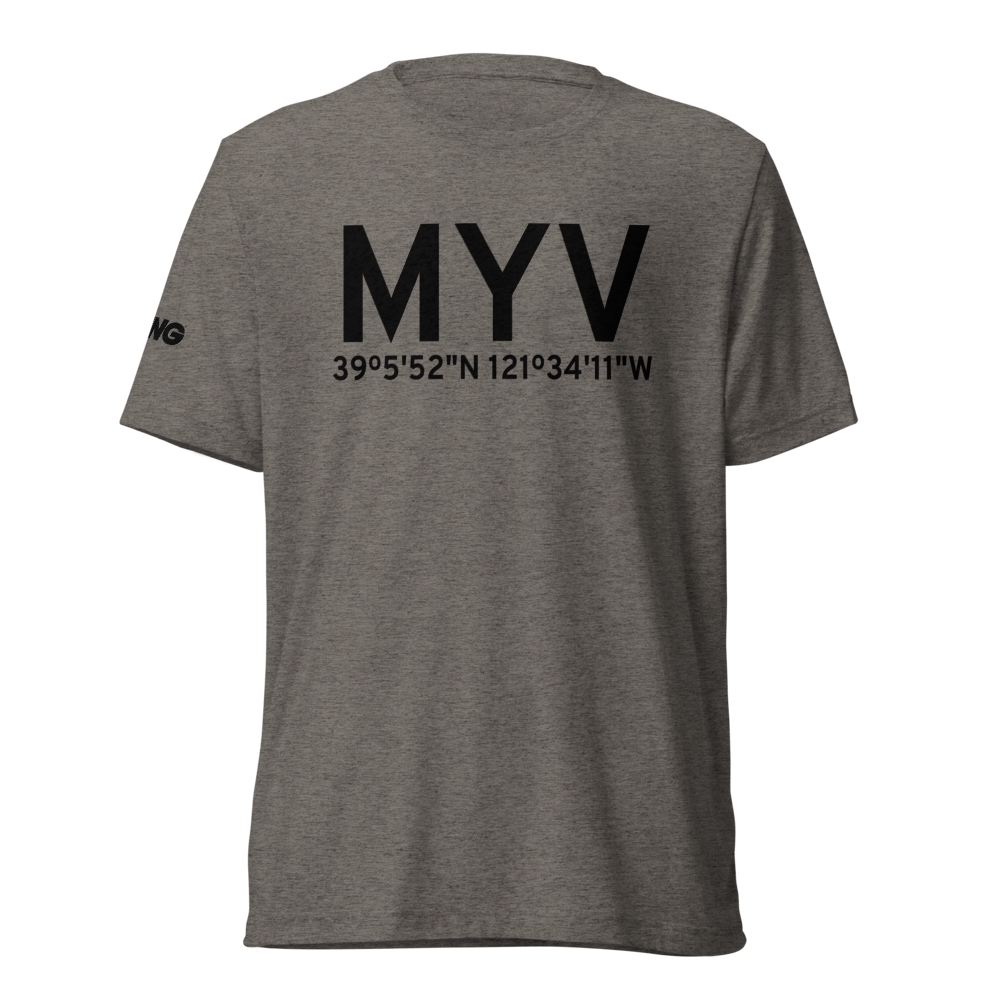 Marysville (KMYV) Airport Tri-blend T-Shirt 