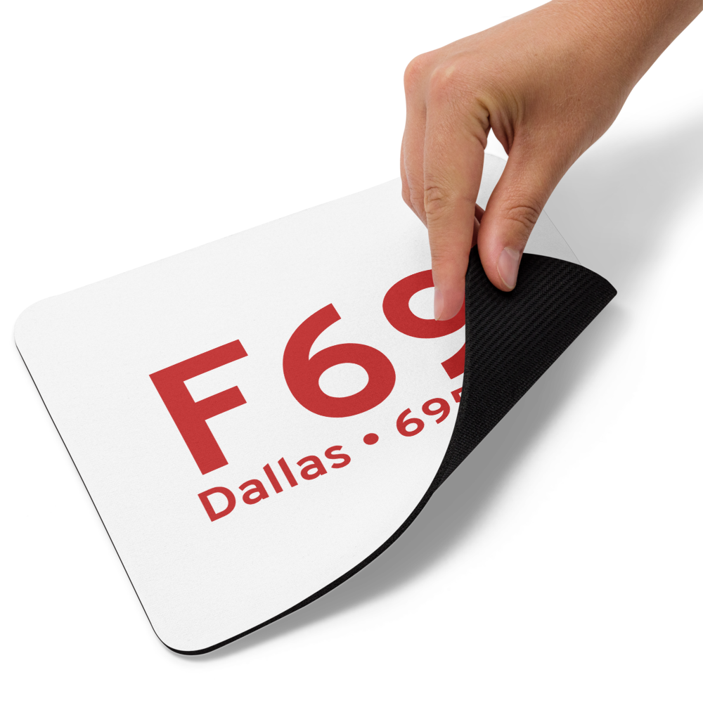 Dallas (KF69) Airport  Mouse Pad 