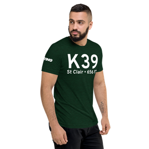 St Clair (KK39) Airport Tri-blend T-Shirt