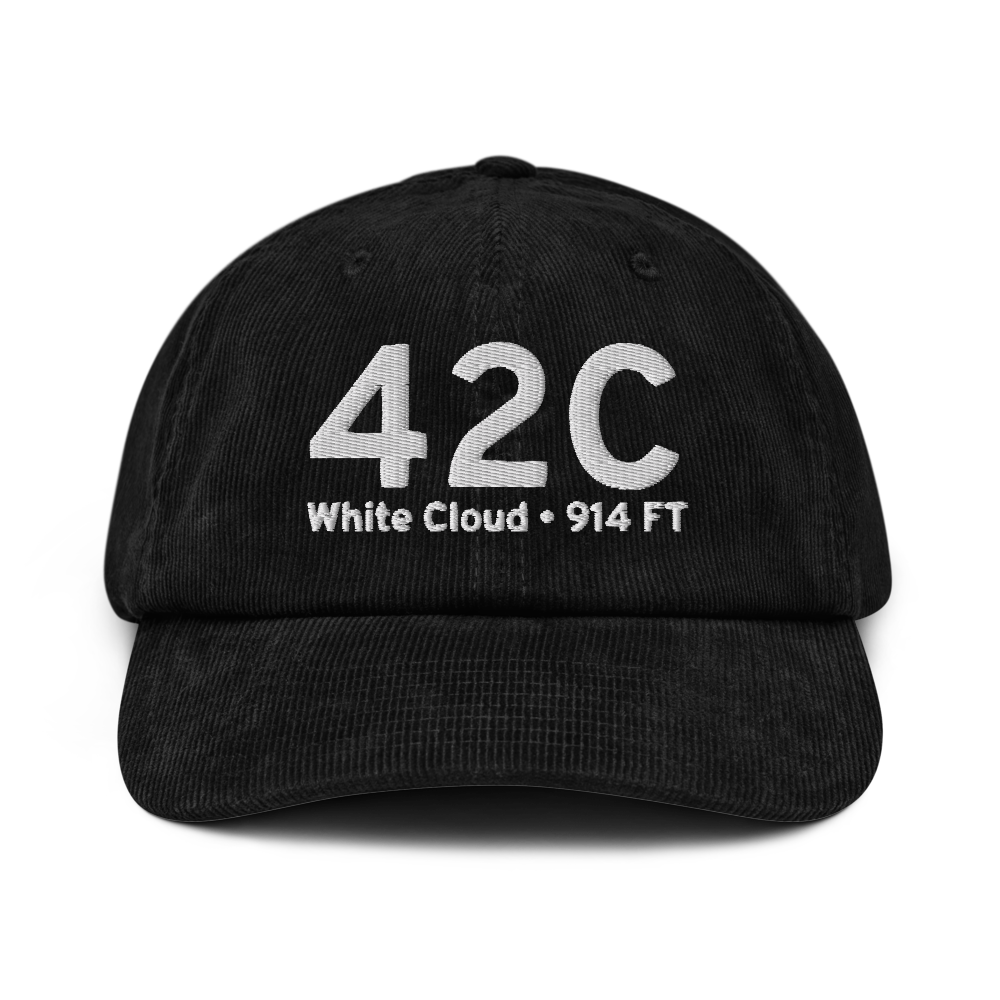 White Cloud (42C) Airport Hat 