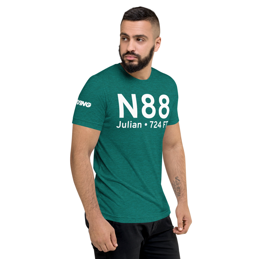 Julian (N88) Airport Tri-blend T-Shirt 