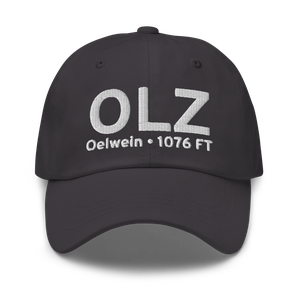 Oelwein (KOLZ) Airport Hat