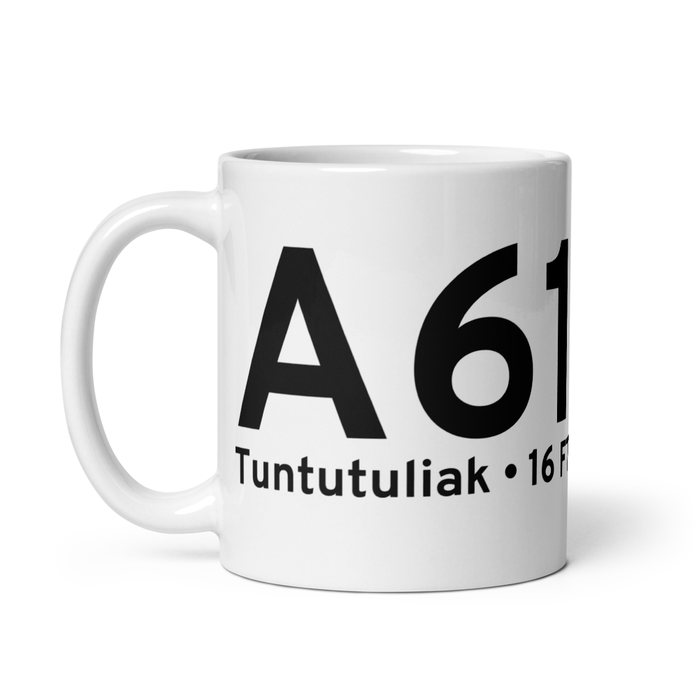 Tuntutuliak (A61) Airport Mug 