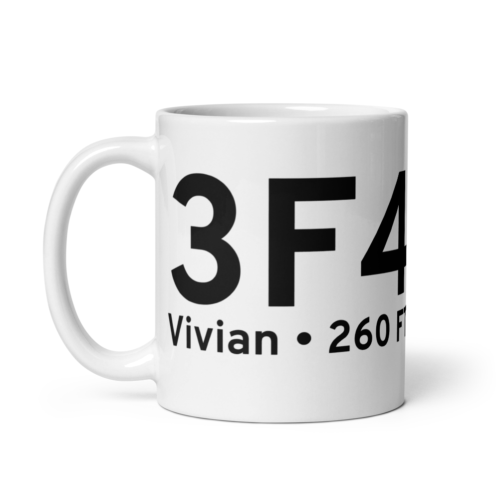 Vivian (K3F4) Airport Mug 