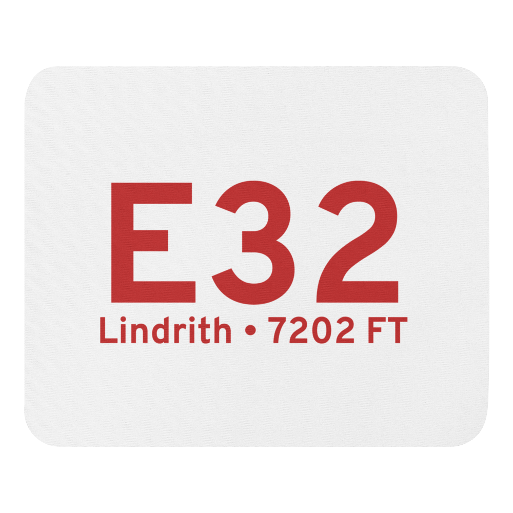 Lindrith (E32) Airport  Mouse Pad 