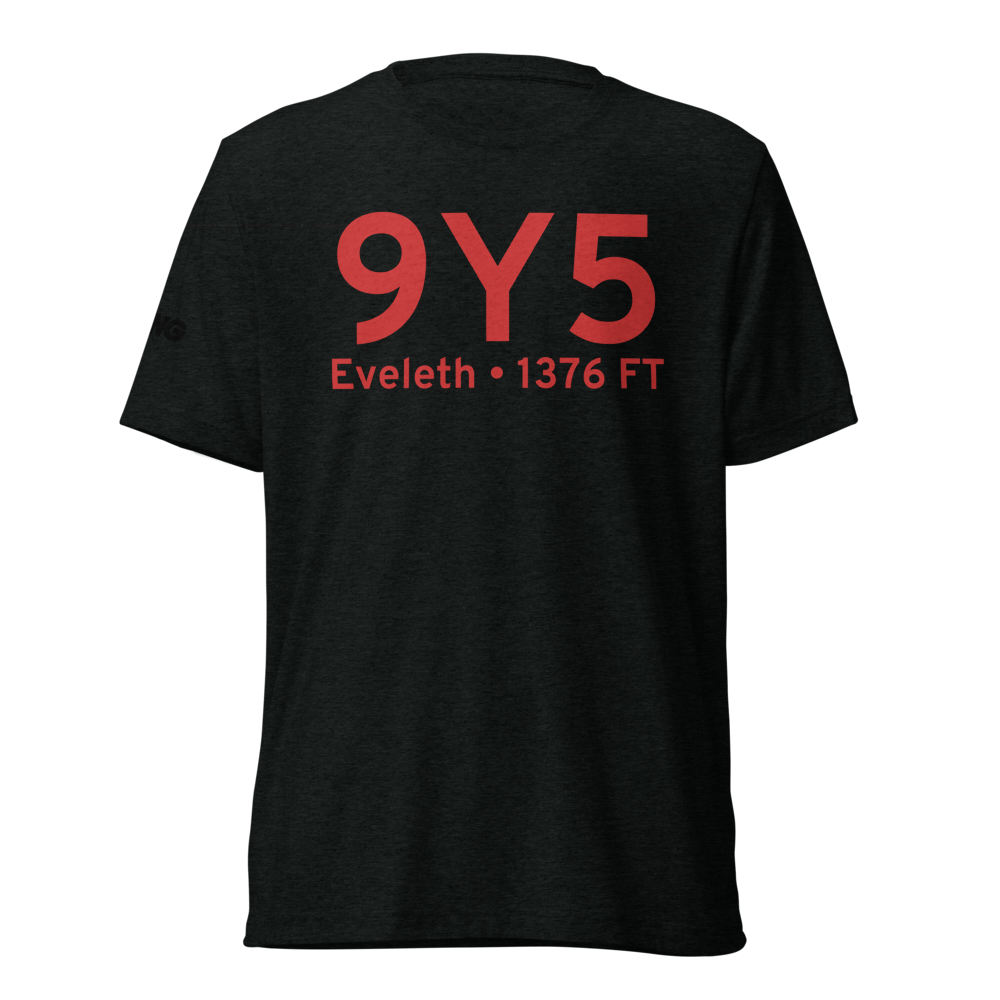 Eveleth (9Y5) Airport Tri-blend T-Shirt 