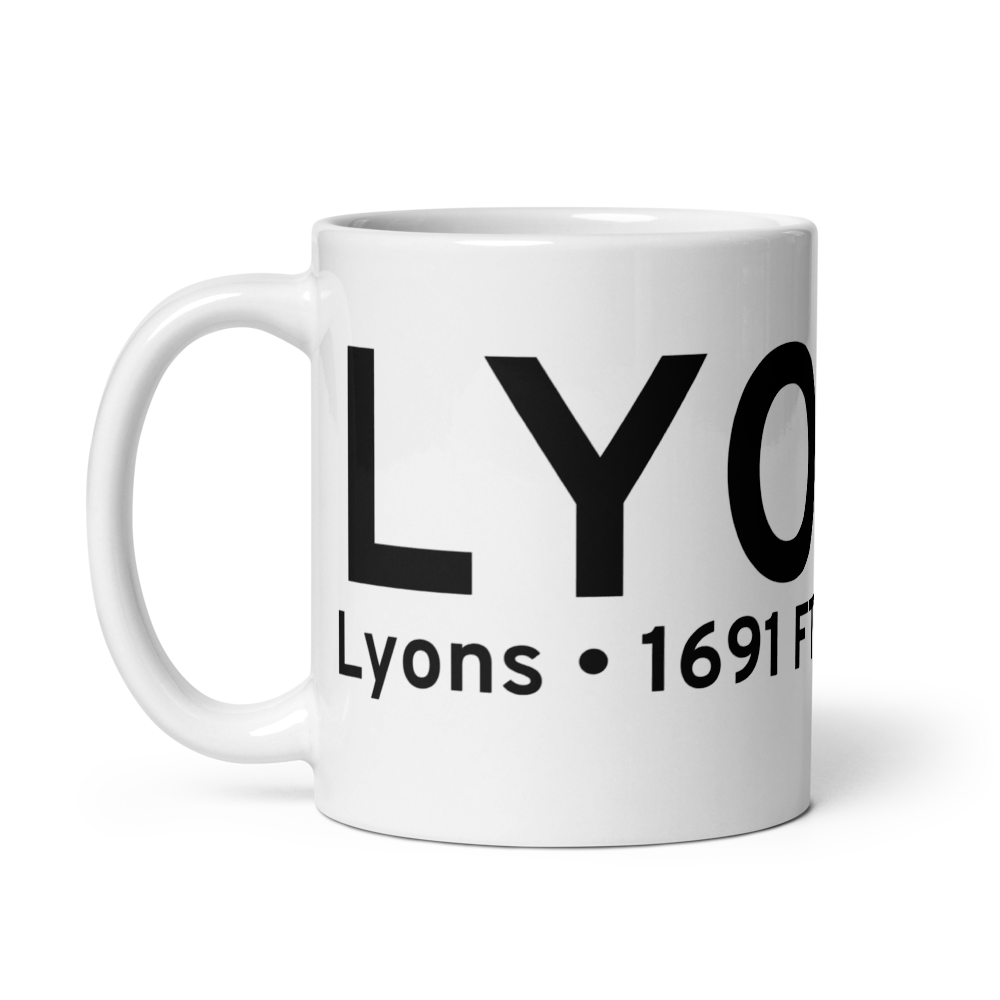 Lyons (KLYO) Airport Mug 