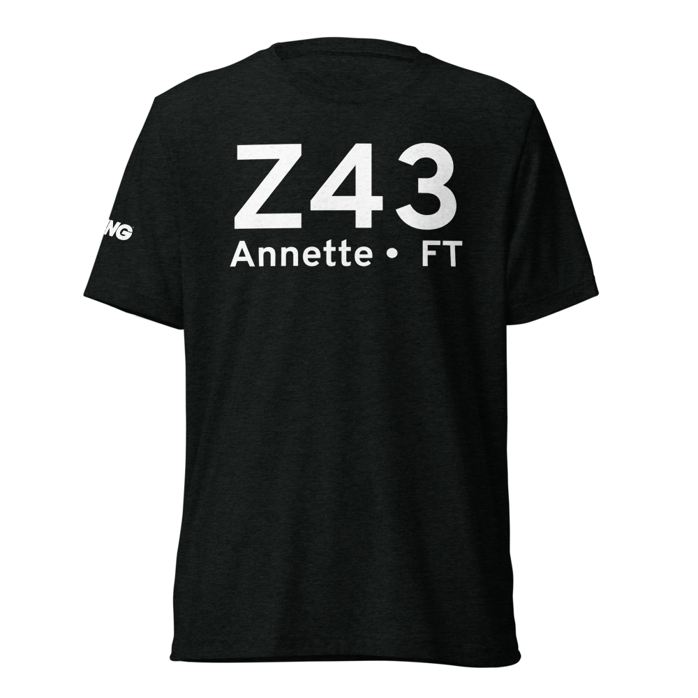 Annette (Z43) Airport Tri-blend T-Shirt 