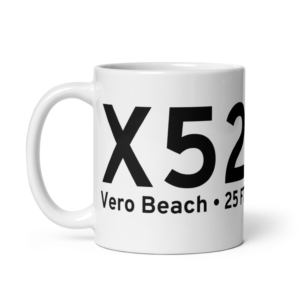 Vero Beach (X52) Airport Mug 