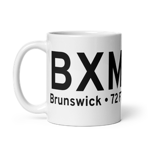 Brunswick (KNHZ) Airport Mug
