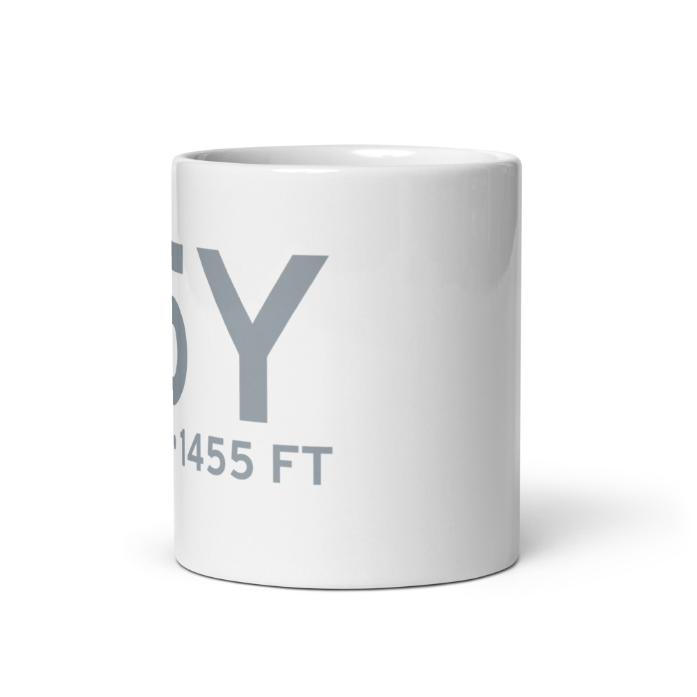 Henning (05Y) Airport Mug 