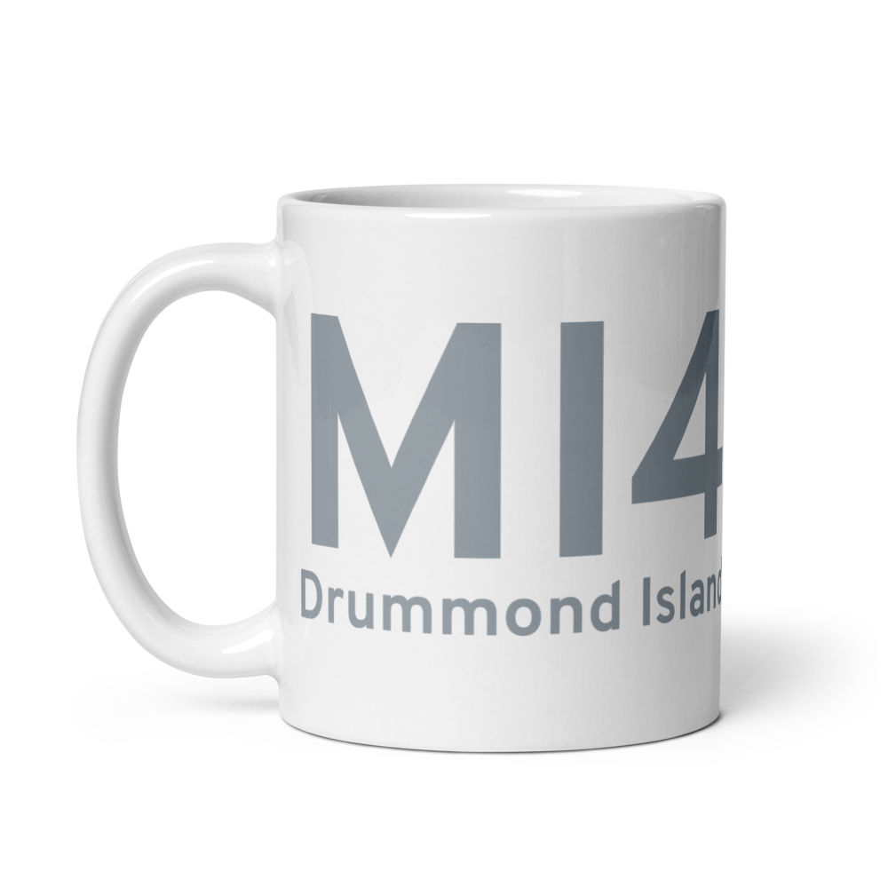 Drummond Island (US-1231) Airport Mug 