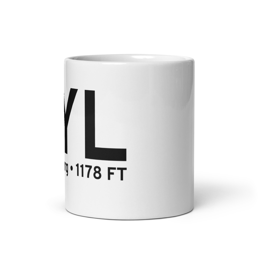 Williamsburg (KW38) Airport Mug 