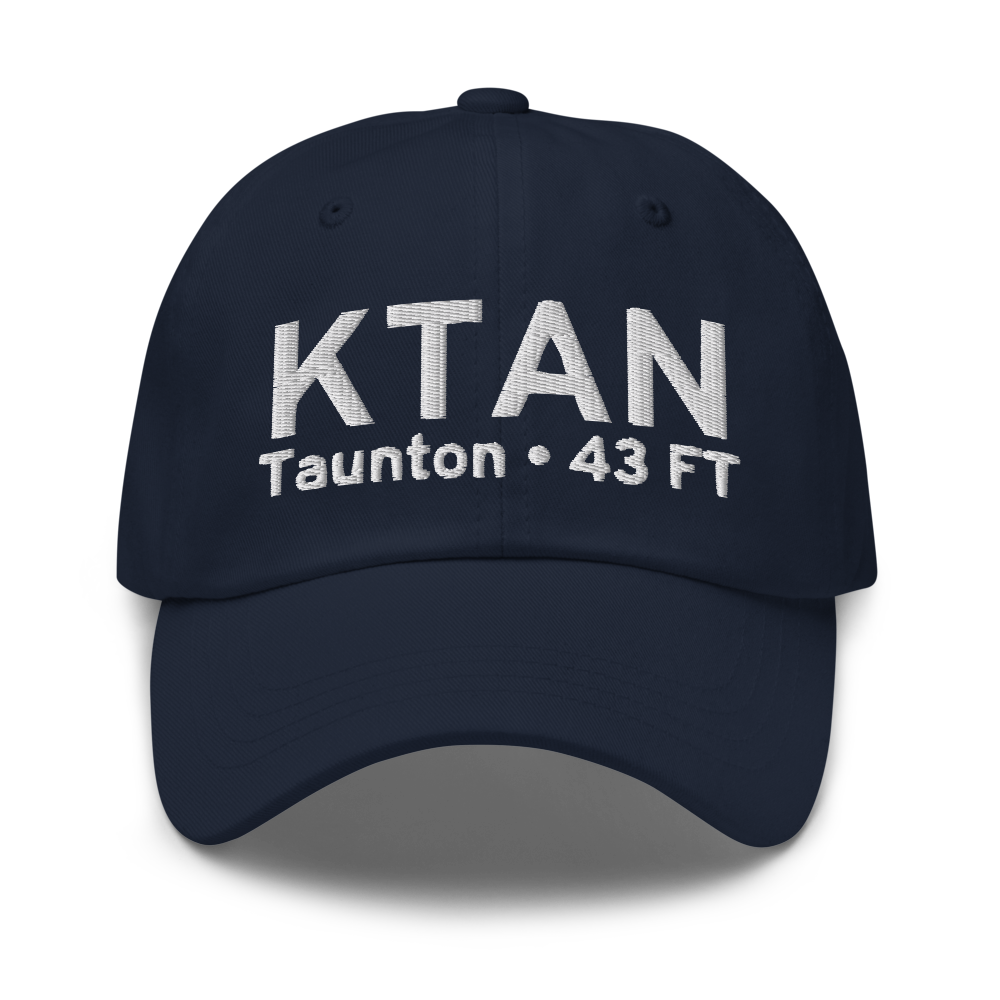 Taunton Municipal King Field (KTAN) ICAO Hat 