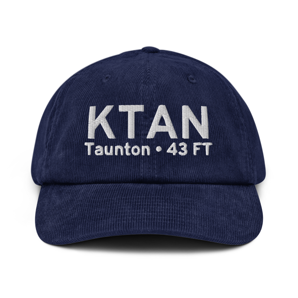 Taunton Municipal King Field (KTAN) ICAO Hat 