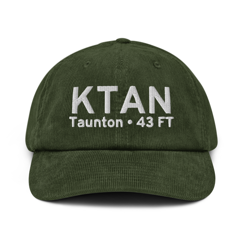 Taunton Municipal King Field (KTAN) ICAO Hat 