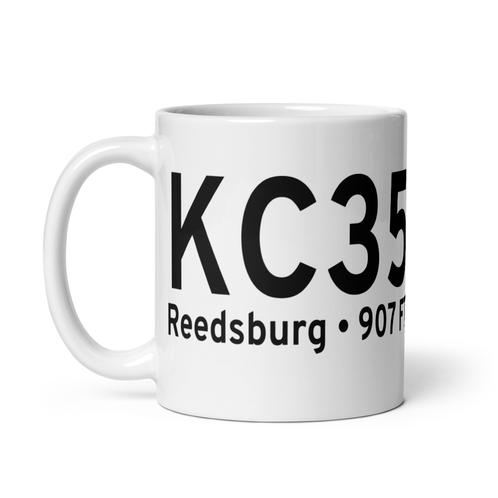 Reedsburg Municipal Airport (KC35) ICAO Mug 