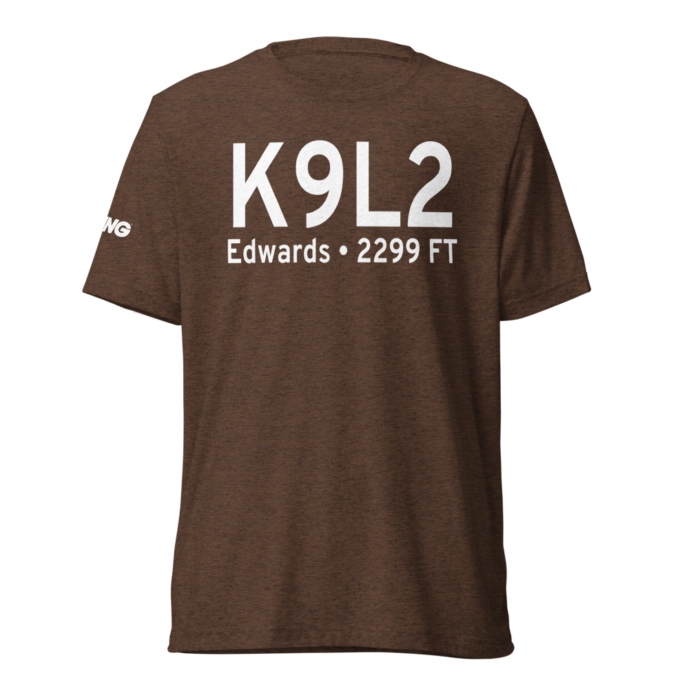 Edwards Af Aux North Base Airport (K9L2) ICAO Tri-blend T-Shirt 