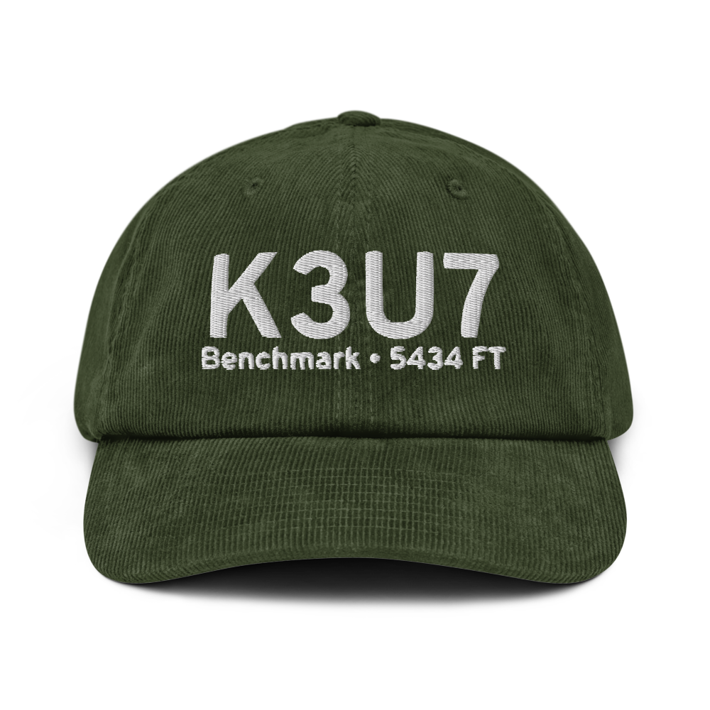 Benchmark Airport (K3U7) ICAO Hat 