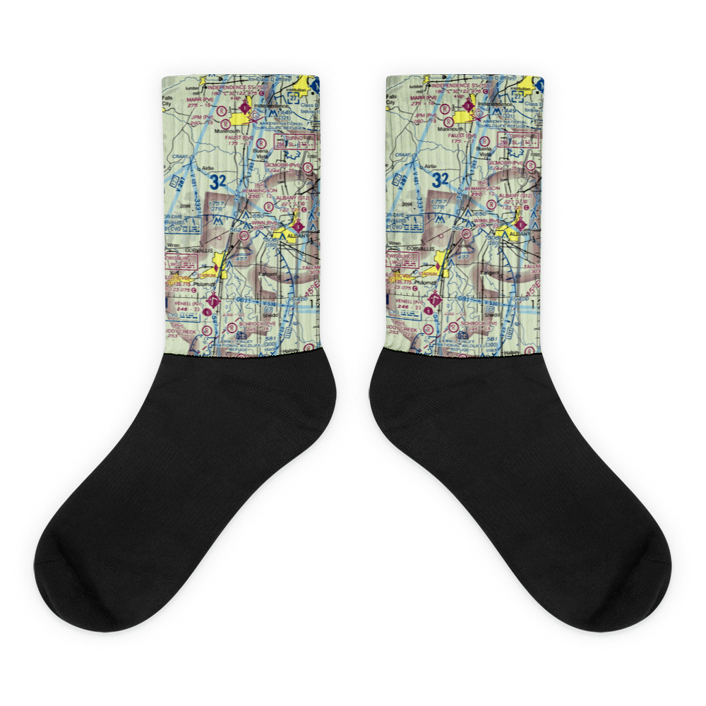 Flying Tom Airport (OR39) VFR Sectional Socks 