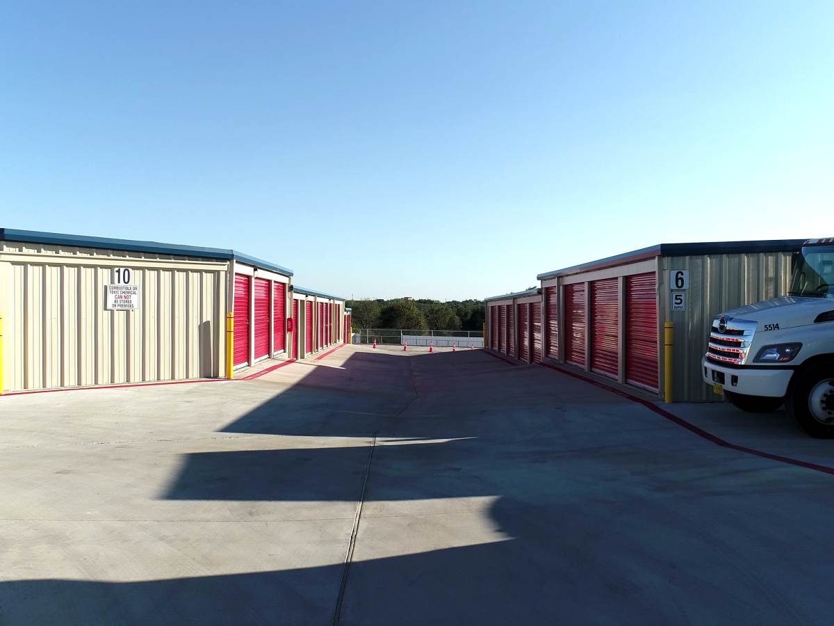 How Businesses Can Benefit from Document Archiving in Storage Units