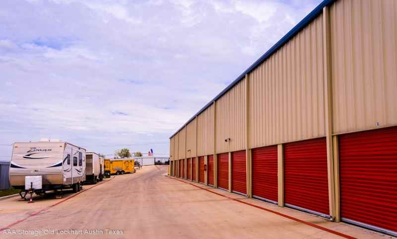 Shedding Light: Why Storage Units Beat Garden Sheds