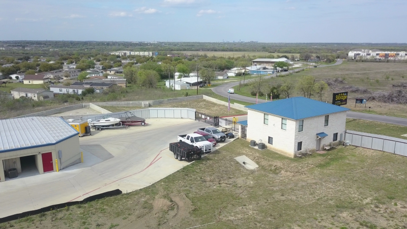 The Benefits of Drive-Up Storage Units