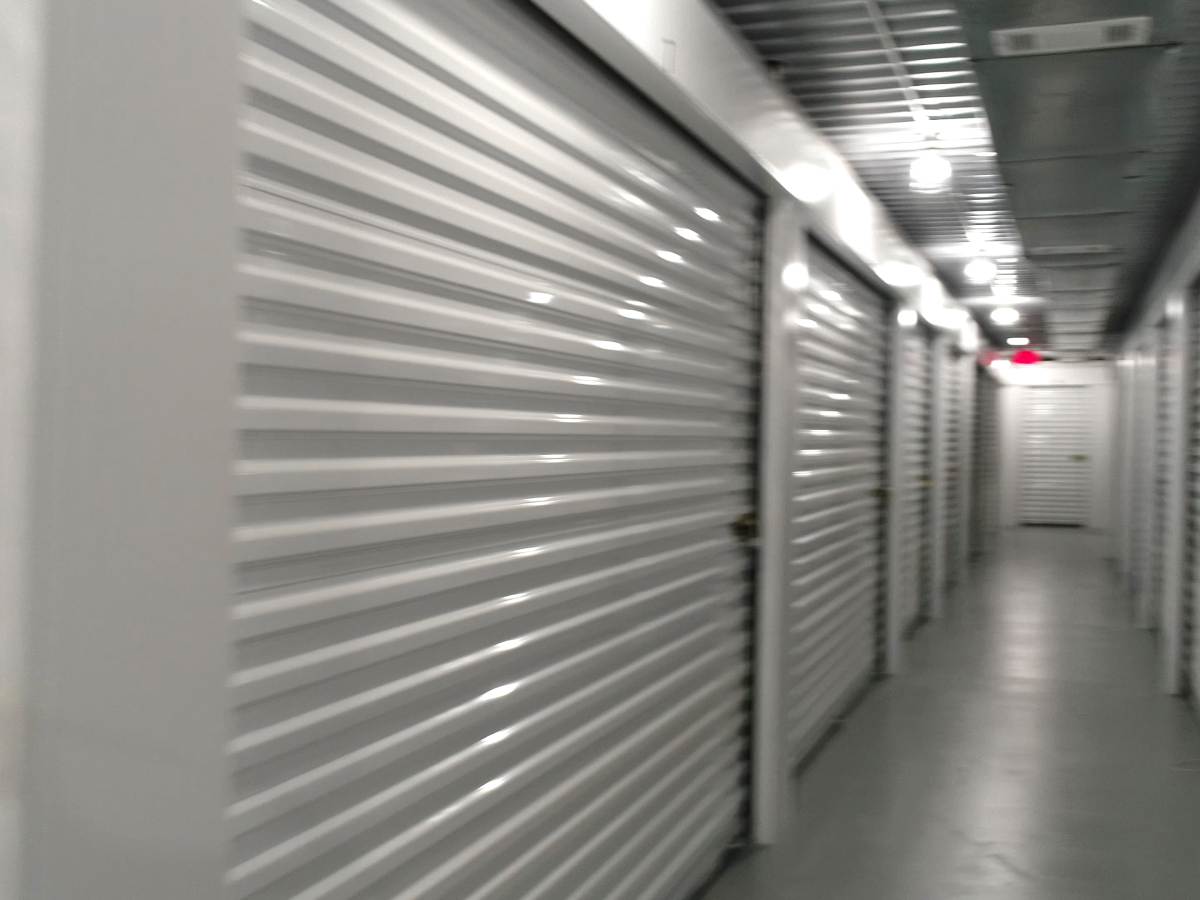 Treasure Quest: Organizing Valuables in Storage Units