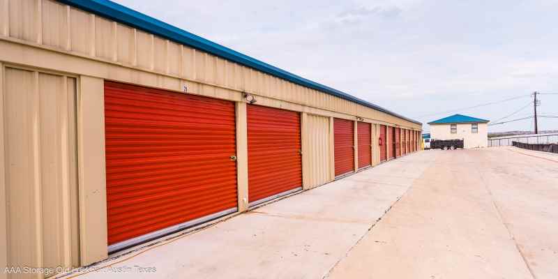 Relocating Overseas? Here's Why You Need a Storage Unit