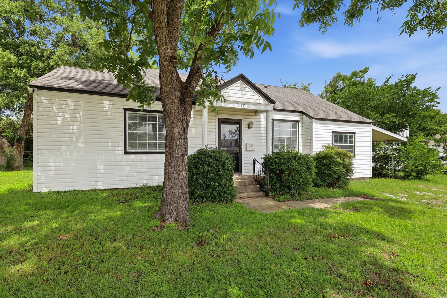 2112 Ederville Road, Fort Worth, TX 76103