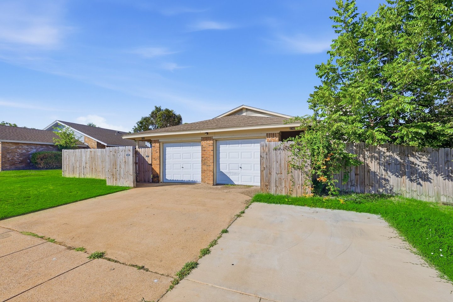2747 Countryside Lane, Fort Worth, TX 76133