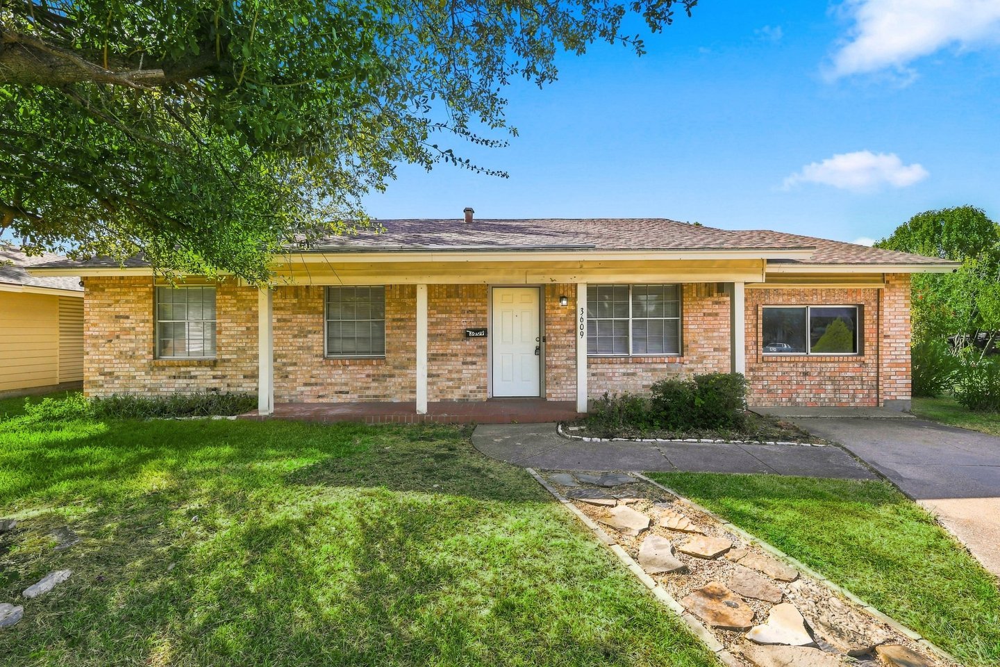 3609 Galaxie Drive, Garland, TX 75041