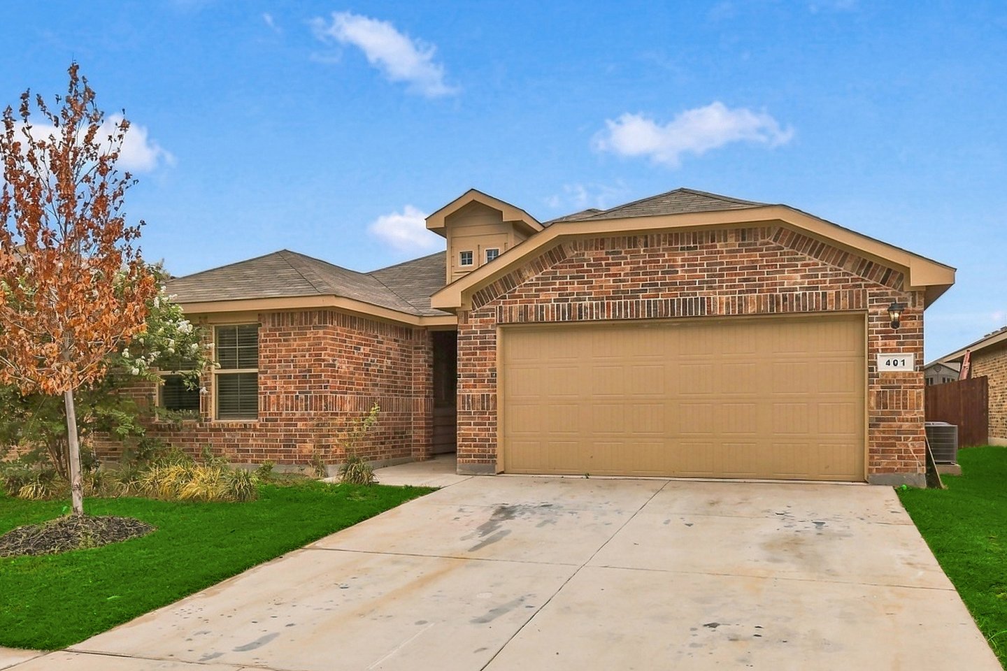401 Bent Oak Drive, Fort Worth, TX 76131