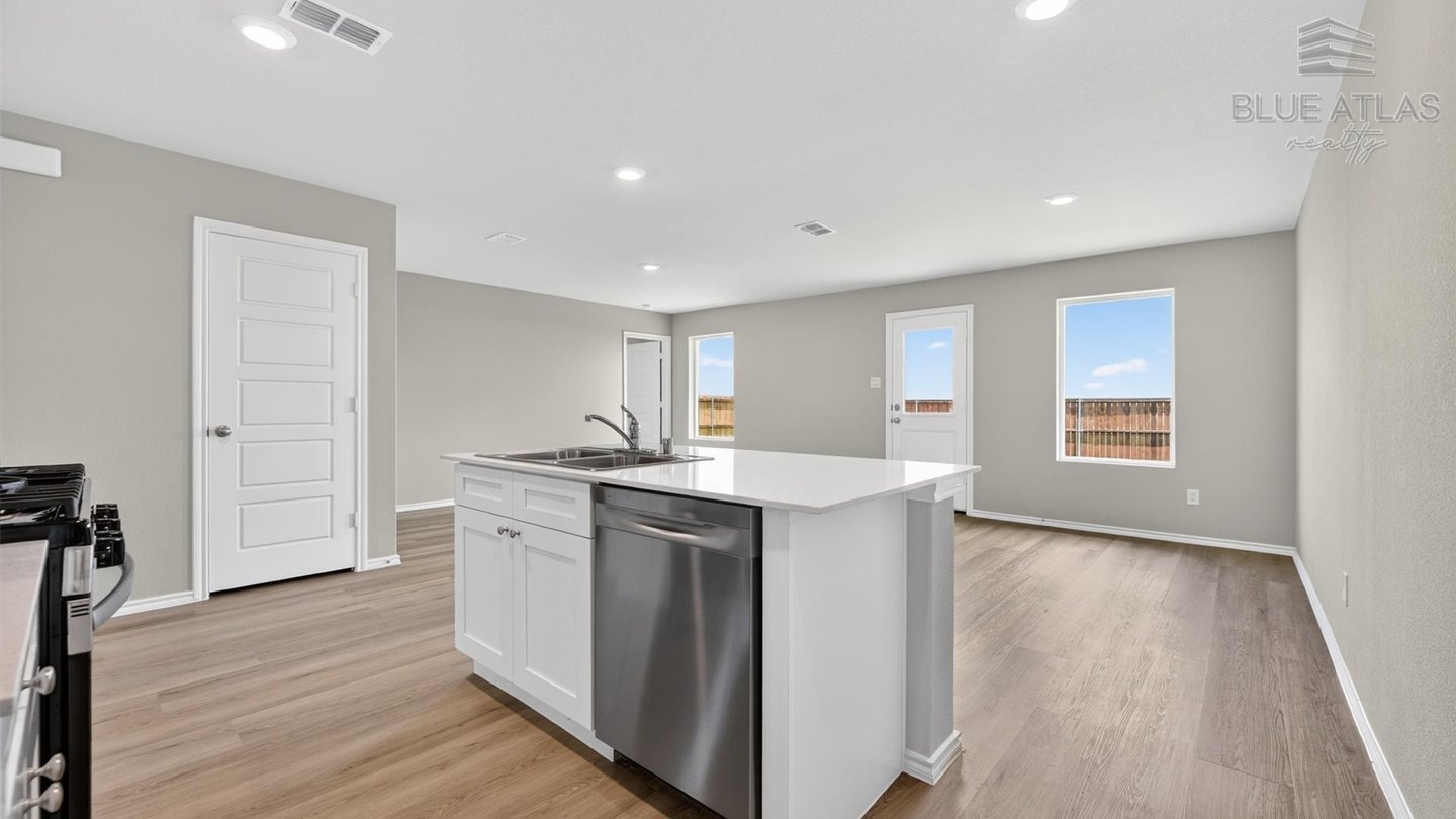 508 Babbling Brook Drive, Denton, TX 76259