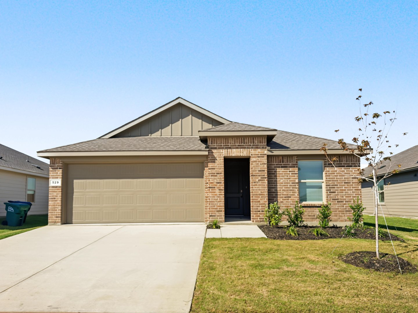529 Babbling Brook Drive, Ponder, TX 76259