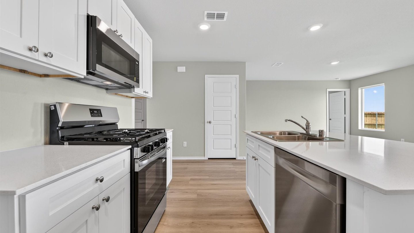 7740 Royal Fern Drive, Denton, TX 76259