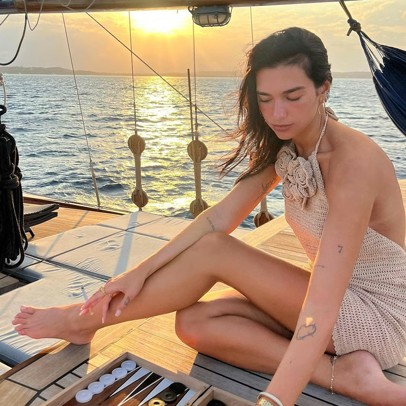 dua lipa crochet dress