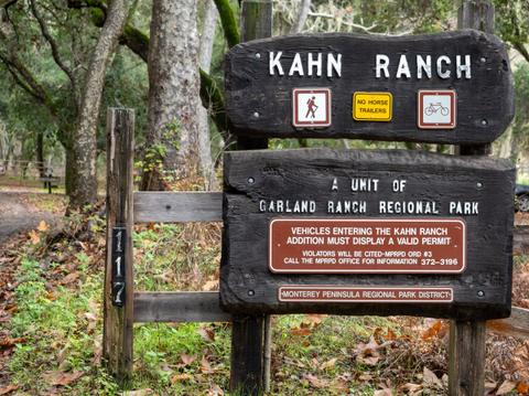 Kahn Ranch entrance to parking 