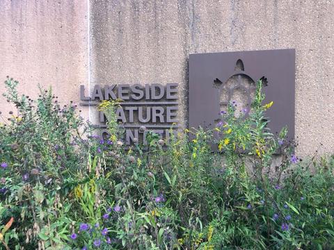 Entrance to Lakeside Nature Center