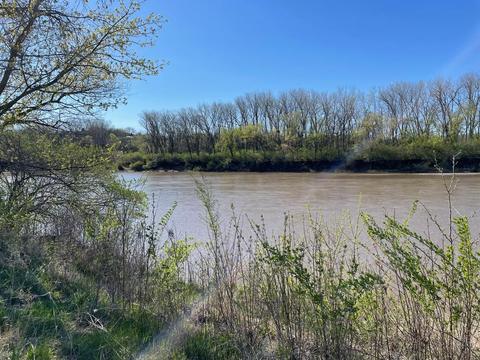 Raccoon River from main gravel trail