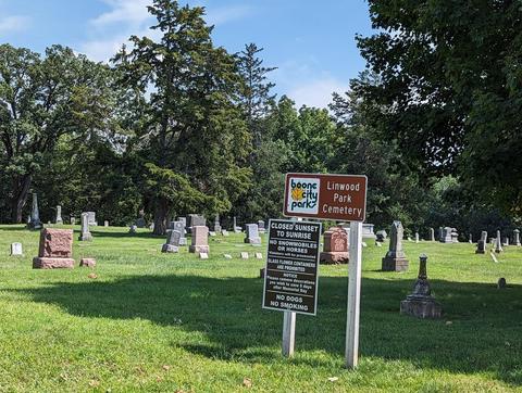 Linwood Park Cemetery