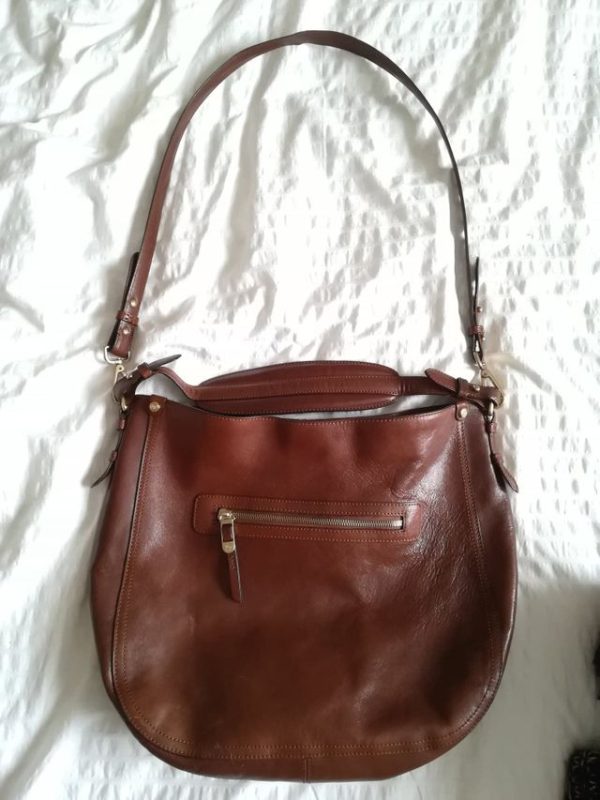 Featured image for Superbe sac en cuir brun Massimo Dutti