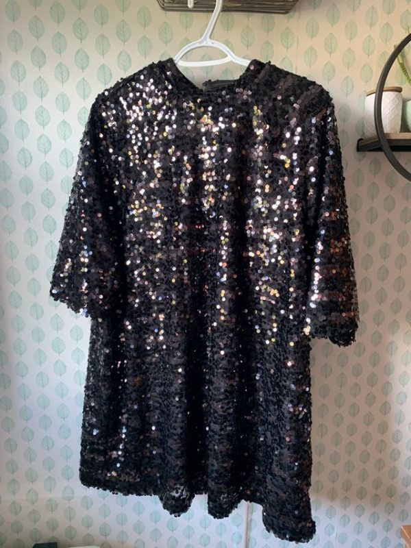 Featured image for Robe à paillettes